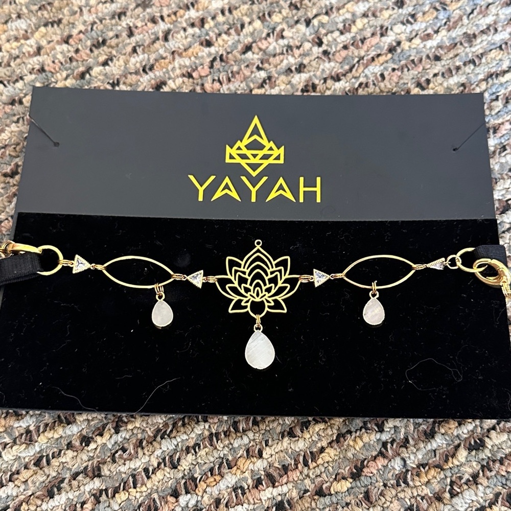 Yayah choker or headband jewelry